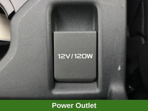 Used 2025 Subaru Forester Premium AWD/4WD image 37