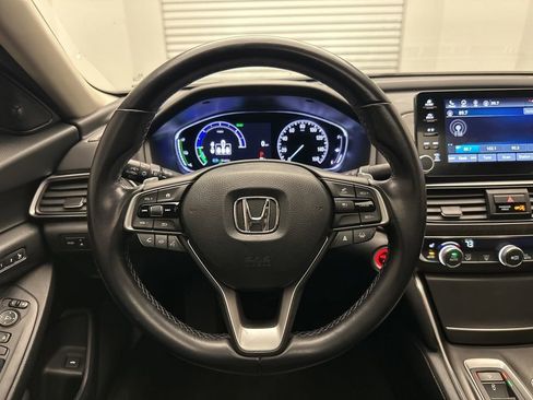 Used 2021 Honda Accord Touring image 18
