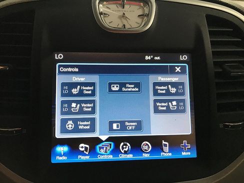 Used 2012 Chrysler 300 Limited w/ Luxury Group RWD image 28