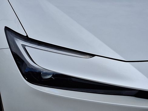 Used 2023 Toyota Prius Prime image 10