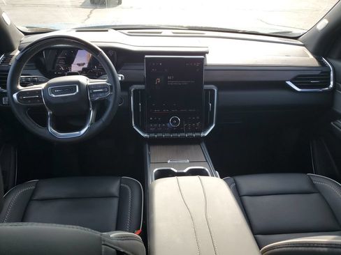 Used 2025 GMC Acadia Denali w/ Super Cruise Package AWD/4WD image 12