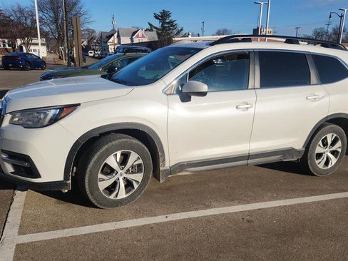 Used 2021 Subaru Ascent Premium w/ Convenience Package image 8