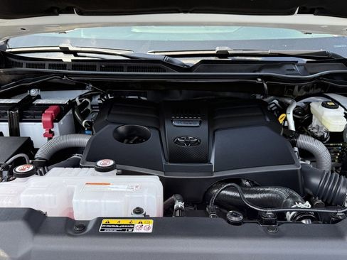 Used 2024 Toyota Tundra SR5 w/ SR5 Convenience Package image 31