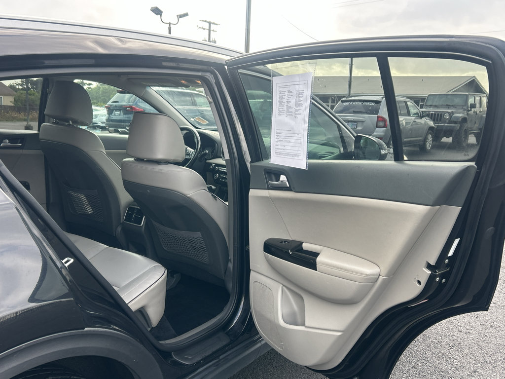 Used 2018 Kia Sportage EX AWD/4WD image 30