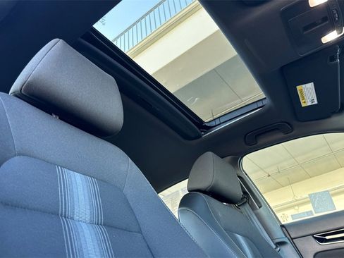 Certified 2025 Honda Civic Sport image 15