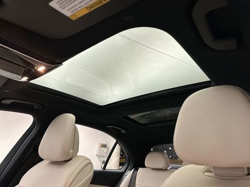 Used 2023 Mercedes-Benz C 300 4MATIC Sedan image 23