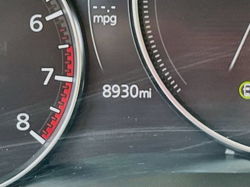 Used 2024 MAZDA MAZDA3 s FWD image 12