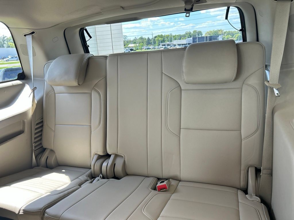 Used 2019 GMC Yukon Denali w/ Denali Ultimate Package RWD image 15