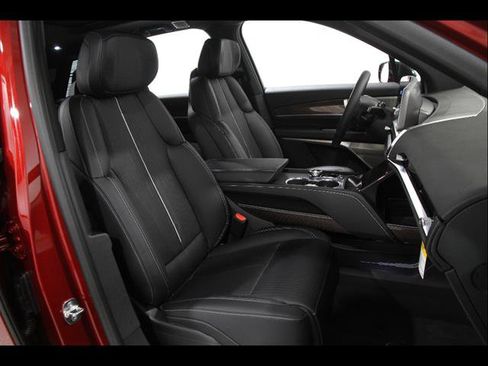 New 2026 Cadillac Vistiq Sport w/ LPO, Floor Liner Package AWD/4WD image 16