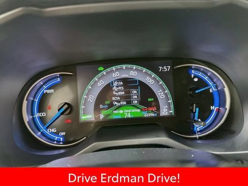 Certified 2025 Toyota RAV4 XLE w/ Convenience Package AWD/4WD image 17