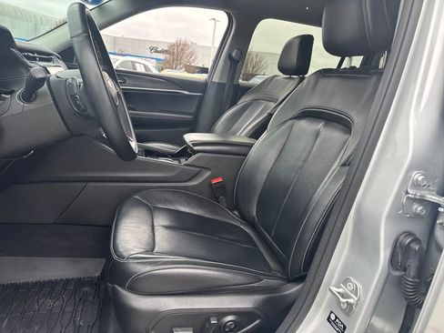 Used 2021 Jeep Grand Cherokee L Limited image 17