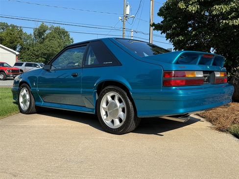 Used 1993 Ford Mustang Cobra image 42