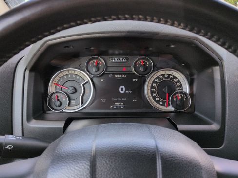 Used 2018 RAM 1500 Big Horn AWD/4WD image 26