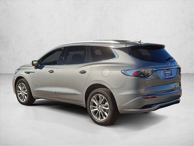 Used 2023 Buick Enclave Avenir w/ Avenir Technology Package AWD/4WD image 9