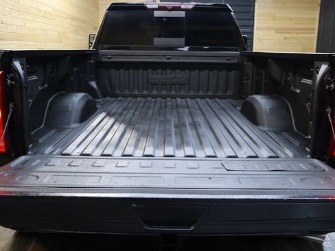 Used 2022 Chevrolet Silverado 3500 High Country AWD/4WD image 32