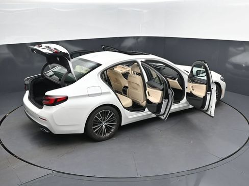 Used 2023 BMW 530i w/ Premium Package RWD image 49