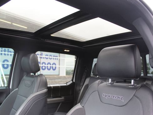 Used 2020 Ford F150 Raptor w/ Equipment Group 802A Luxury AWD/4WD image 26