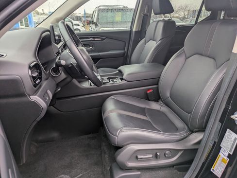 Certified 2025 Honda Pilot EX-L image 26