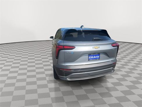 New 2025 Chevrolet Blazer EV LT image 7
