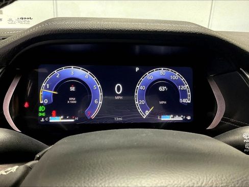 New 2025 Jeep Grand Cherokee Limited image 23