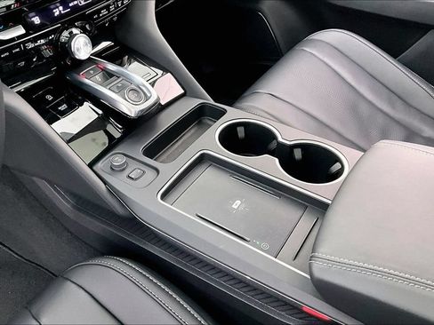 Certified 2026 Acura MDX FWD w/ Technology Package image 17