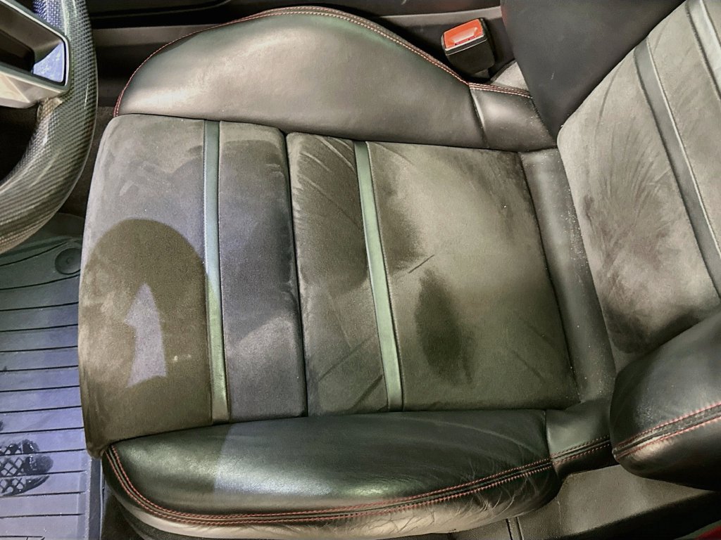 Certified 2021 Porsche Cayenne GTS AWD/4WD image 21