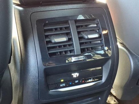 Used 2019 BMW X3 xDrive30i w/ M Sport Package 2 image 11