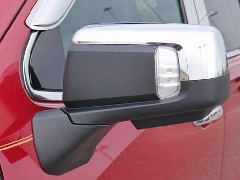 Used 2023 GMC Sierra 1500 SLT w/ SLT Premium Package image 9