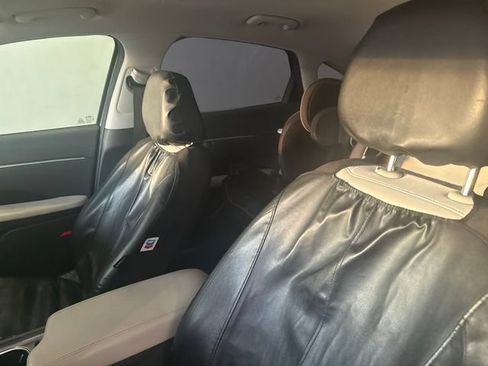 Used 2023 Hyundai Sonata SEL w/ Cargo Package FWD image 4