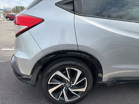Used 2019 Honda HR-V Sport image 13