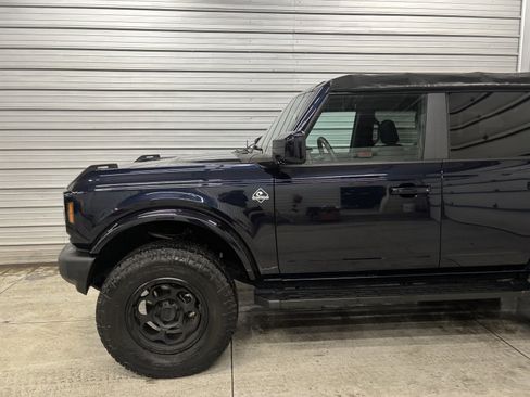 Used 2021 Ford Bronco Outer Banks image 3