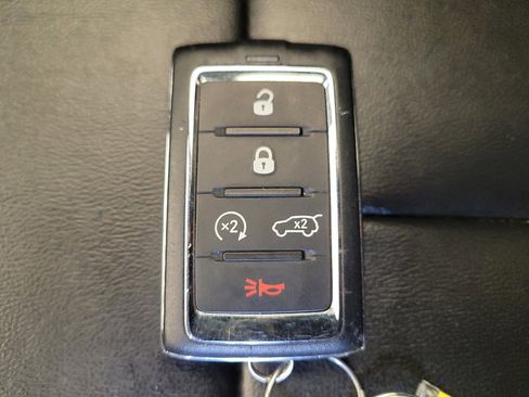 Used 2024 Jeep Grand Cherokee Limited 4xe image 32