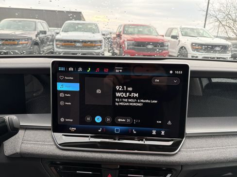 New 2026 Volkswagen Tiguan S image 18