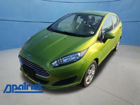 Used 2019 Ford Fiesta SE FWD image 1