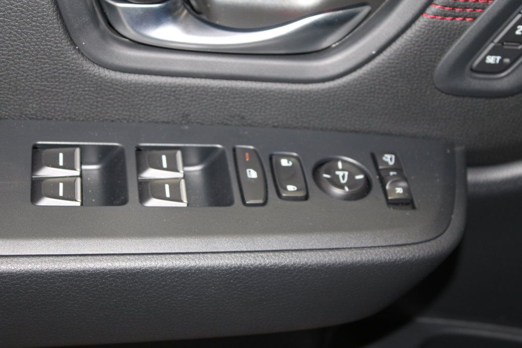 New 2026 Honda Pilot Black Edition image 20