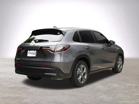 Used 2026 Honda HR-V LX image 9