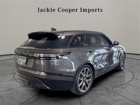 Used 2024 Land Rover Range Rover Velar Dynamic SE image 4