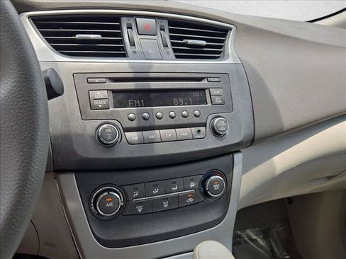 Used 2013 Nissan Sentra S FWD image 13