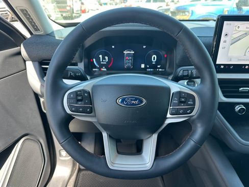 New 2026 Ford Explorer Active w/ Active Comfort Package image 54