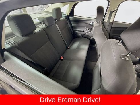 Used 2018 Ford Focus SE FWD image 26