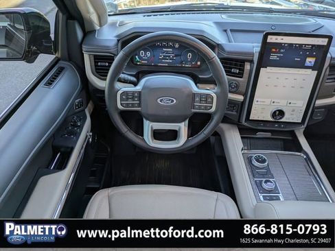 Used 2023 Ford Expedition Limited image 14
