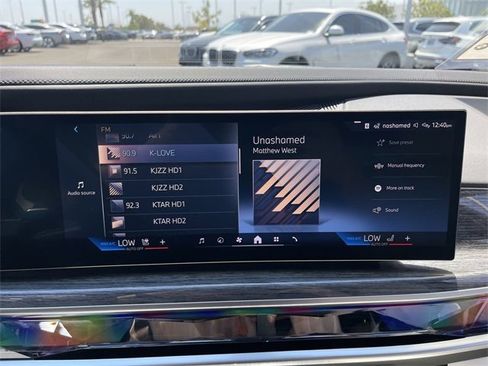 New 2025 BMW 740i image 21