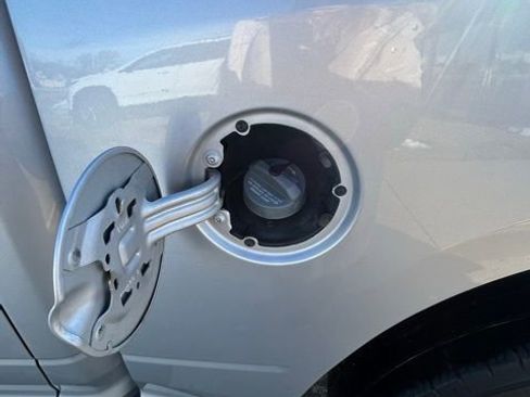 Used 2018 RAM 1500 Sport image 35