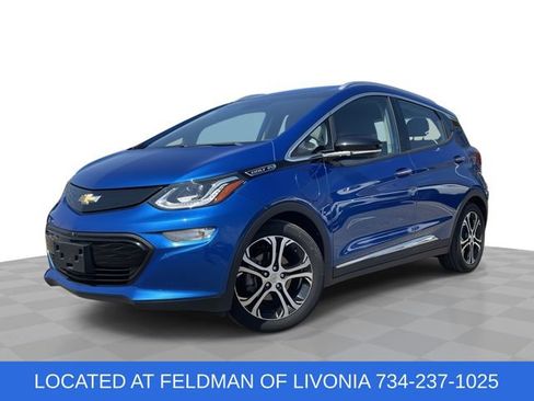 Used 2021 Chevrolet Bolt Premier w/ Infotainment Package FWD image 1