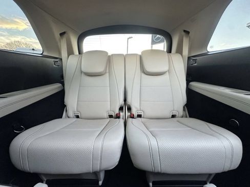 Used 2022 Mercedes-Benz GLS 450 4MATIC image 17