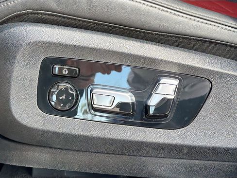 Used 2025 BMW X6 M60i image 26