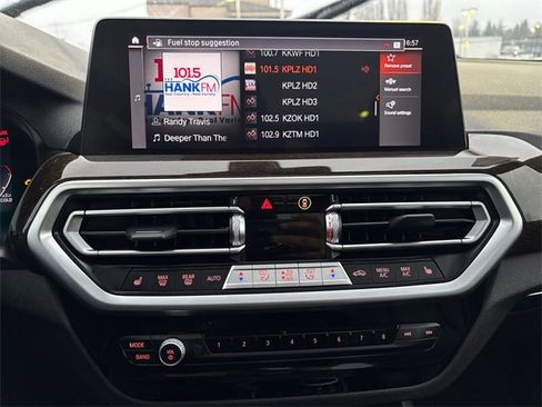 Used 2023 BMW X3 xDrive30i image 18