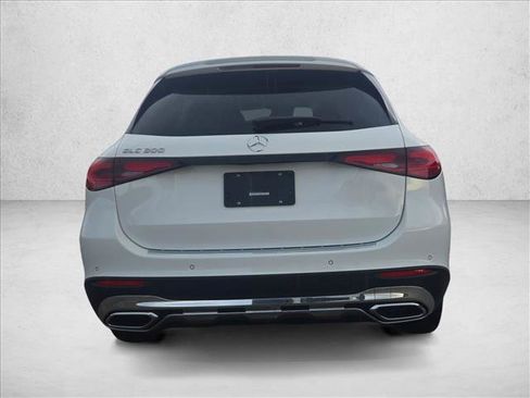 New 2026 Mercedes-Benz GLC 300 image 4