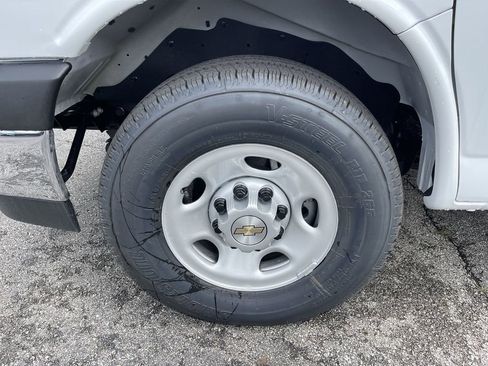 New 2025 Chevrolet Express 2500 w/ Driver Convenience Package image 6