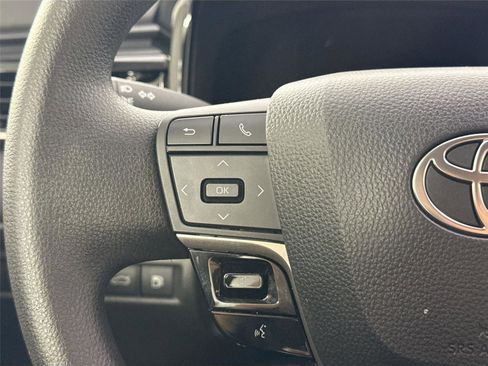 Certified 2025 Toyota Camry LE image 17